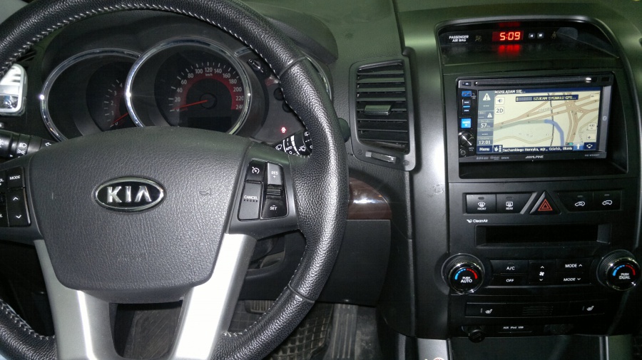 Kia Sorento.jpg